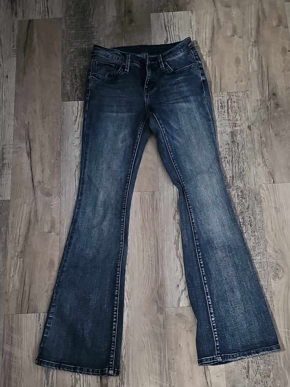 Simple Society Medium Dark Wash Stretch Denim Jeans